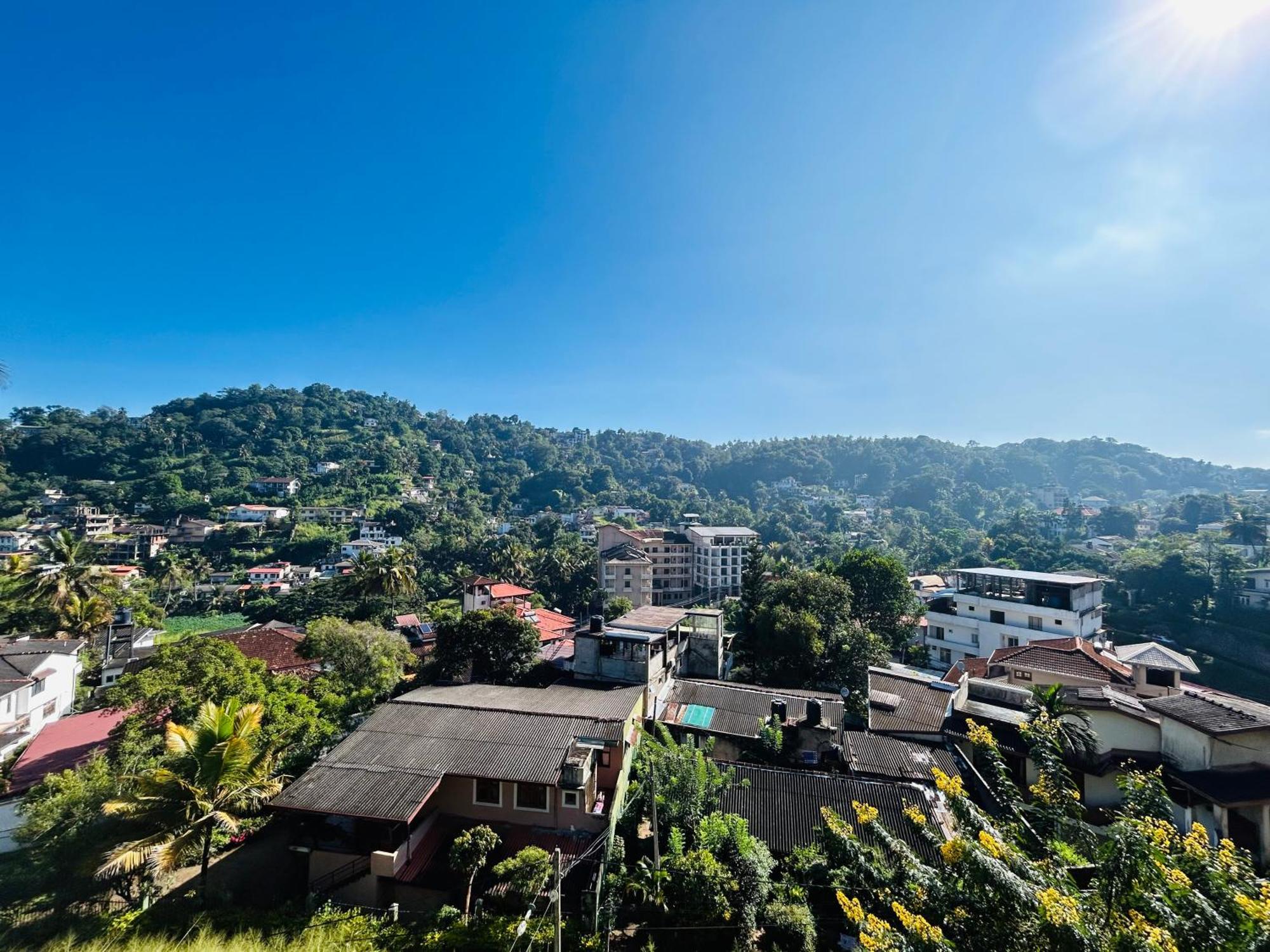 The Terrace Kandy Bagian luar foto